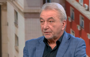 росен карадимов жестоко поряза кирил петков