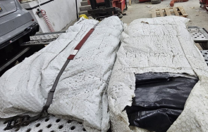 митничари задържаха надуваеми лодки нелегално преминаване ламанша