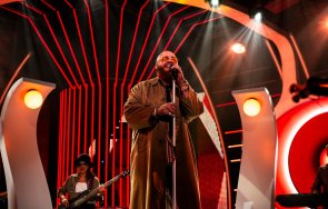 звезди ахат грабна победа капките