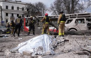 шокиращо убити руски удар украинския град суми снимки видео