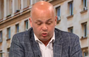 сашо симов реакцията румен радев предсказуема пошла банална талашитена табуретка