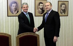 президентът кнсб пламен димитров избухна президентът създава хаос референдумът закъснял нашите спестявания еврозоната
