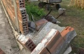 шофьорка заби каменна ограда балчик