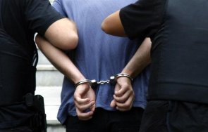 опит бягство екшън крадци скочиха балкон солун озоваха болница