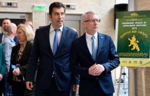 вдигат гюрултия кирил петков капитулира вотът мине