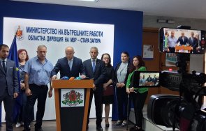 кървави гледки появиха зловещи кадри старческите домове ужасите снимки