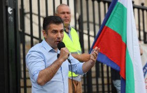понеделник хит мрежата сбират всички бисери киро кирчевица снимки