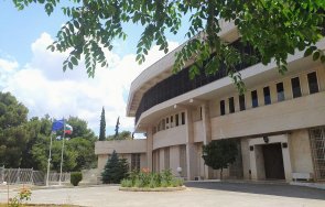 посолството атина установило контакт близките починалата българка родос