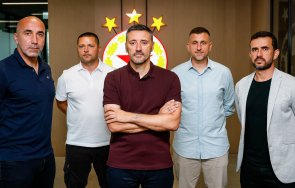 керкез очаква играчи дни
