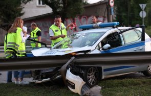 разкриха шофьорът избягал катастрофа ранени полицаи софия