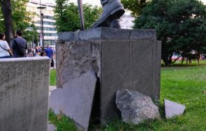 настоява цялостен ремонт паметника българския летец софия снимки