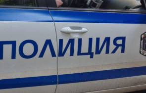 двама души пострадаха катастрофа мездра движението ограничено
