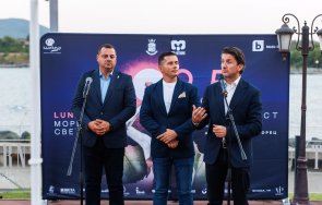 министър мирослав боршош откри фестивала lunar царево