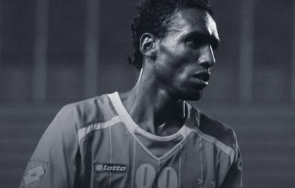 палестинския пеле загина докато чака хуманитарна помощ