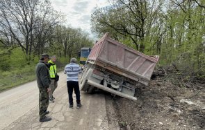 шофьор камион загина катастрофа хасковско