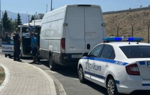 мъж открадна бус забравени таблото ключове хванаха