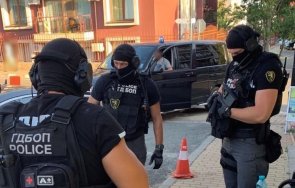 спипаха опасна синтетична дрога първомай двама задържани