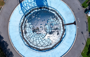 куинс мултикултурният малък рай йорк