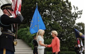 европейските лидери започнаха пристигат белия дом обновена