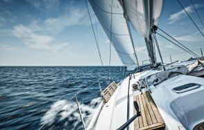 драма морето яхта обърна бургас