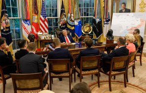 тръмп пусна истински снимки срещата евролидерите белия дом нямат общо фейка разпространяван мрежата