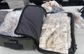 обвиняват турчин контрабанда златни сребърни накити снимки
