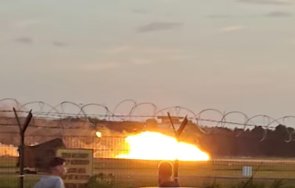 изтребител разби време авиационно шоу полша пилотът загинал видео