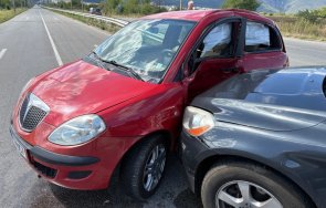 лош късмет перничанин купи кола враца отнесоха първите минути