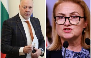 смях залата депутатка величие демонстрира потресаваща некомпетентност росен желязков шамароса елегантно видео