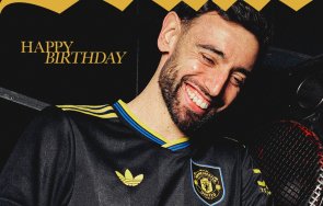 капитанът юнайтед отказал три мегаоферти саудитска арабия