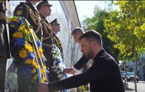 зеленски стуб почетоха паметта загинали защитници украйна