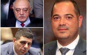 калин стоянов приключи докато лидерчето мирчев обясняваше качат руското влакче наско атанасов тържествено помаха вагона първа класа