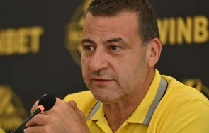 ботев пловдив дава пресконференция заради попето