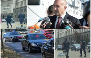 МЪЛНИЯ В ПИК! Егати нахалството - Радев реши да се разходи из народа, пазят го четирима души от НСО и двама полицаи (СНИМКИ)