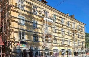 започна санирането жилищен блок рудозем близо млн предстои обновяването осем