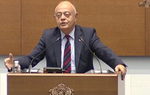 припомня всеки път ген атанасов щом заговори мвр службите