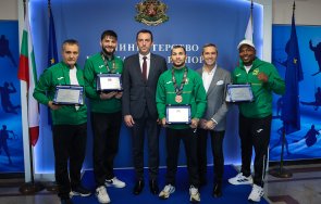 министър пешев награди рами киуан радослав росенов успехите световното първенство бокс