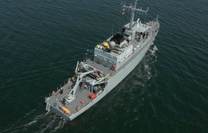 българия получава бойни кораба подарък белгия нидерландия