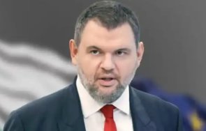 супер новина пеевски поде една кауза скъсаните български флагове