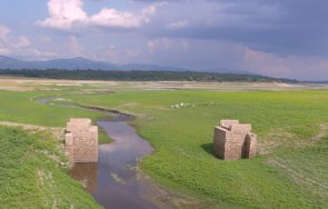 пресъхна язовир копринка