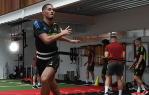 реал напира един добрите бранители света