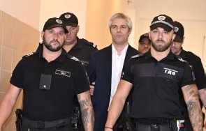 горещи подробности двама строителни предприемачи заковали благо коцев показанията приходите рекета общината записвани тефтер