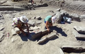 сензация перперикон намерен гроб мъченик христа век снимки