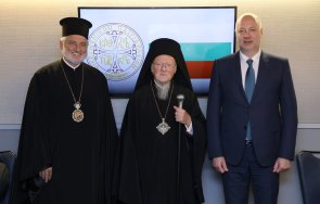 премиерът желязков мирът солидарността световен план бъдат насърчавани непрекъснато