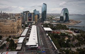 все космополитният баку