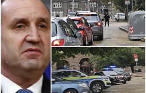 пик радев взе поука две патрулки посрещат изпращат президентството кортежа държавния глава закони снимки