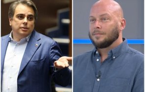 ококорчи демократичната олигархическа партия нас избра председател сто процента гласувалите