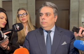 кръглата нула бизнеса асен василев прави голям финансист сопна въпрос пик кирил петков