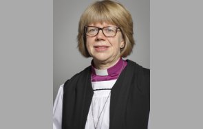 първи път жена става архиепископ кентърбъри