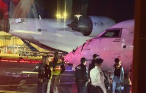 ужас летище йорк два самолета удариха видео